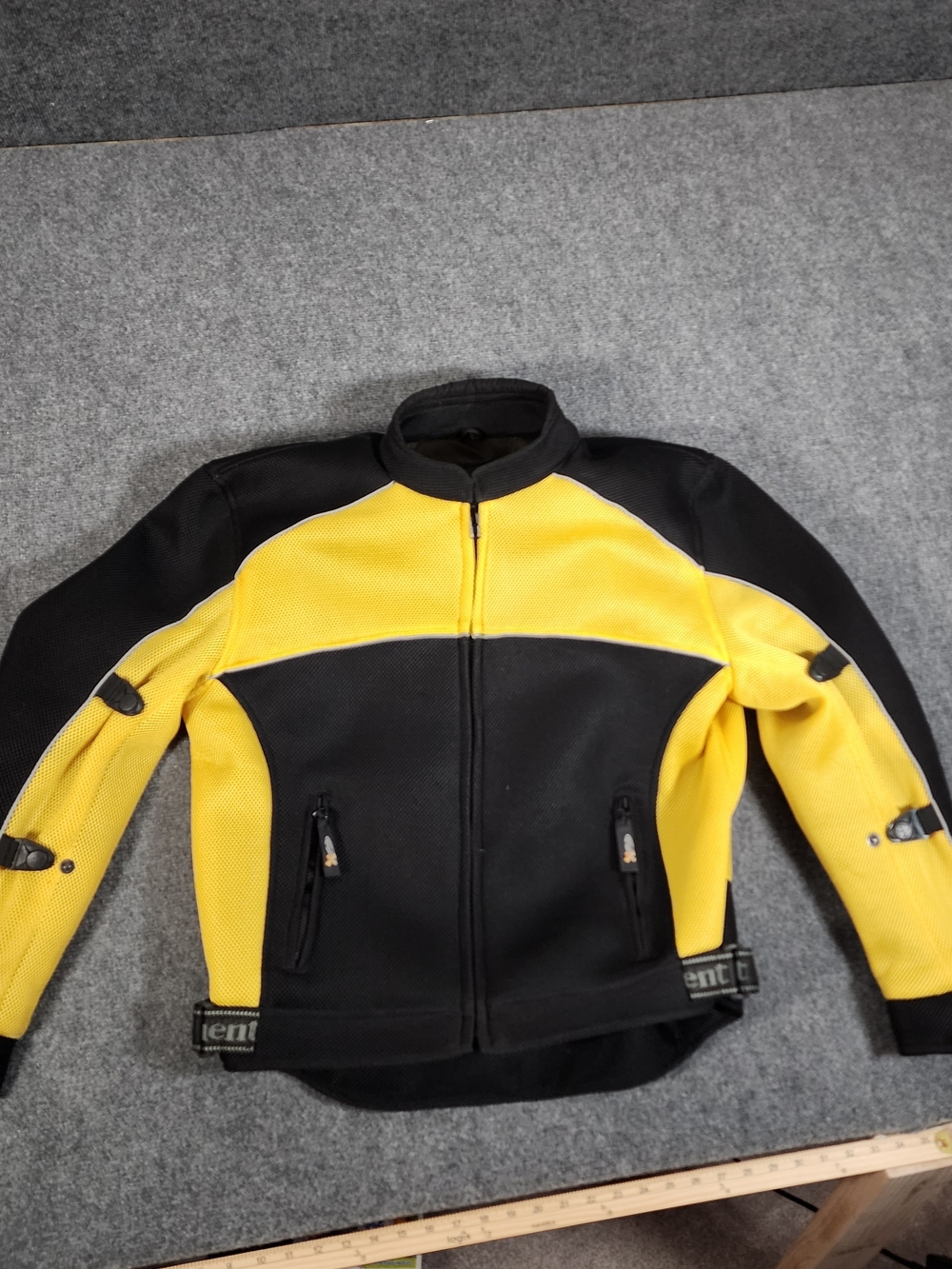 Element Black and Yellow Men's Performance Jacket with Full Zip